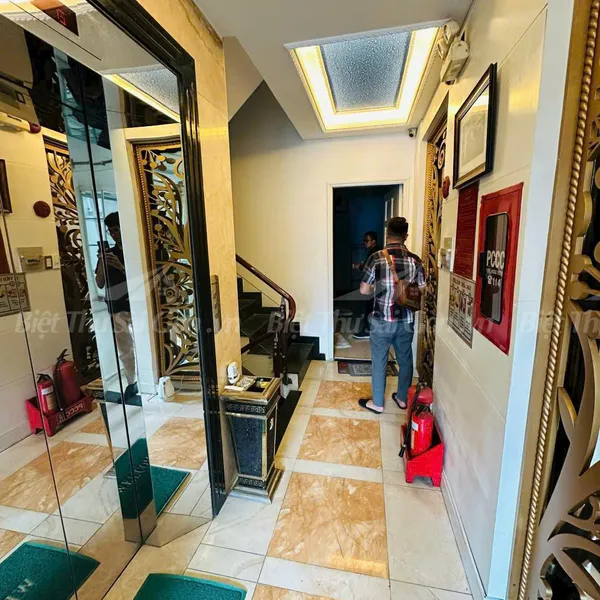 Bán Nhà 86 Nguyễn Trãi, Phường Bến Thành , Quận 1, Hồ Chí Minh