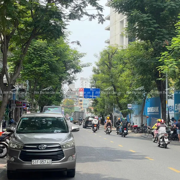 Bán Nhà Mặt Tiền Calmette, Phường Nguyễn Thái Bình, Quận 1, Hồ Chí Minh