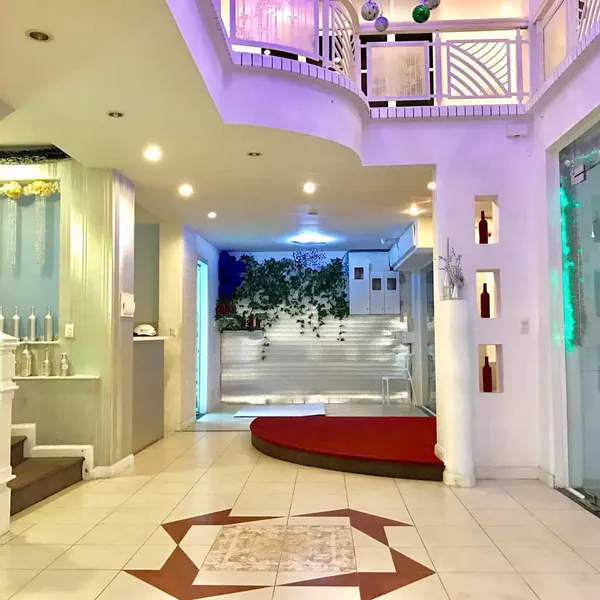 Bán Biệt Thự 129bis Lý Chính Thắng, Phường 7, Quận 3, Hồ Chí Minh