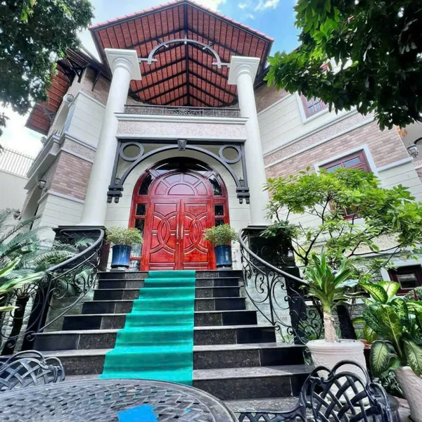 Bán Biệt Thự 1073/5 Cách Mạng Tháng 8, Phường 4, Quận Tân Bình, Hồ Chí Minh