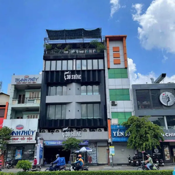 Bán Nhà Mặt Tiền Lê Đại Hành, P11, Quận 11, Hồ Chí Minh