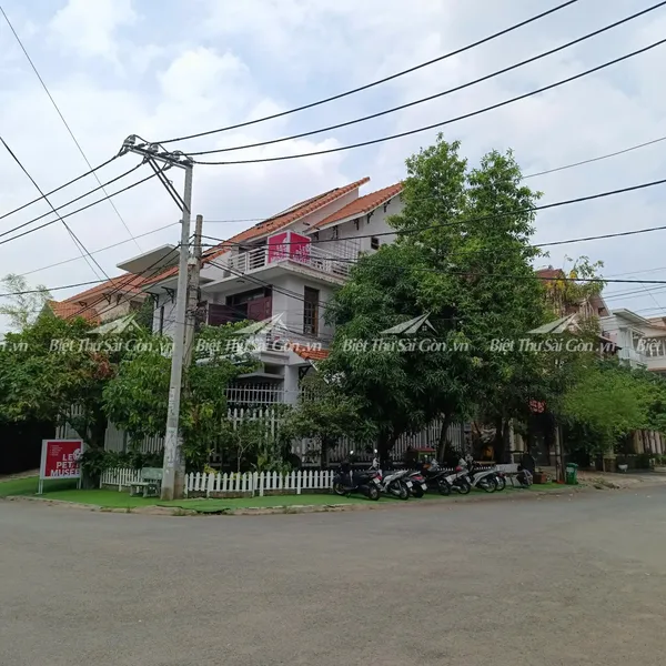 Bán Biệt Thự 204B6/13 Nguyễn Văn Hưởng, Phường Thảo Điền , Quận 2, TP Thủ Đức