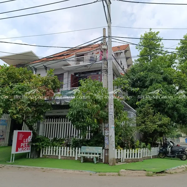 Bán Biệt Thự 204B6/13 Nguyễn Văn Hưởng, Phường Thảo Điền , Quận 2, TP Thủ Đức