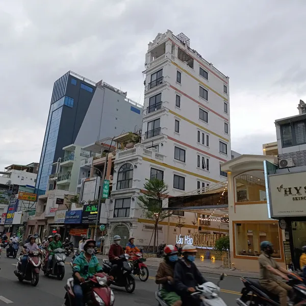 Bán Nhà 111 113 115 117 Phan Đình Phùng, P.17, Quận Phú Nhuận, TPHCM