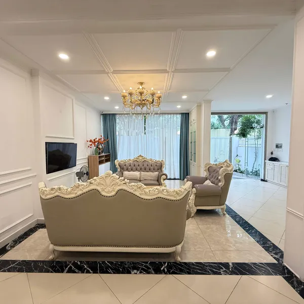 Bán Biệt Thự B04 Nam Thông 2, Phú Mỹ Hưng, Quận 7, TPHCM