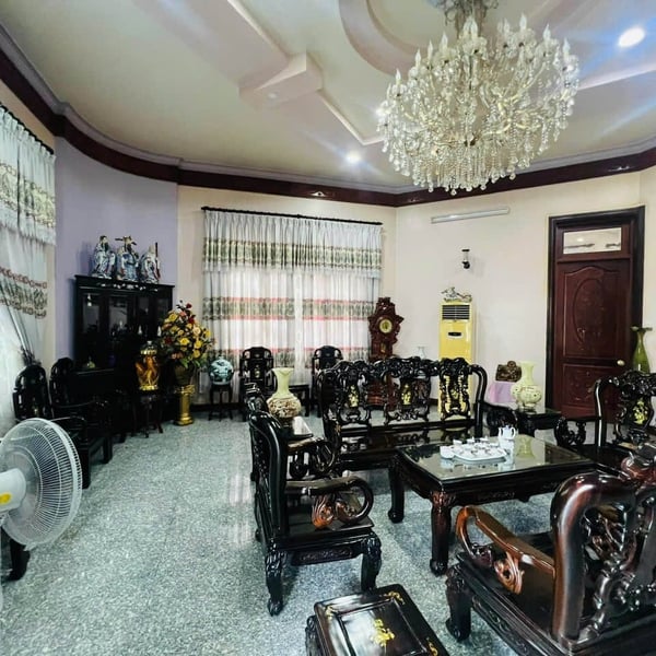 Bán Biệt Thự Vườn 2 Đường số 44, Phường Phước Long A, Quận 9  TP.HCM