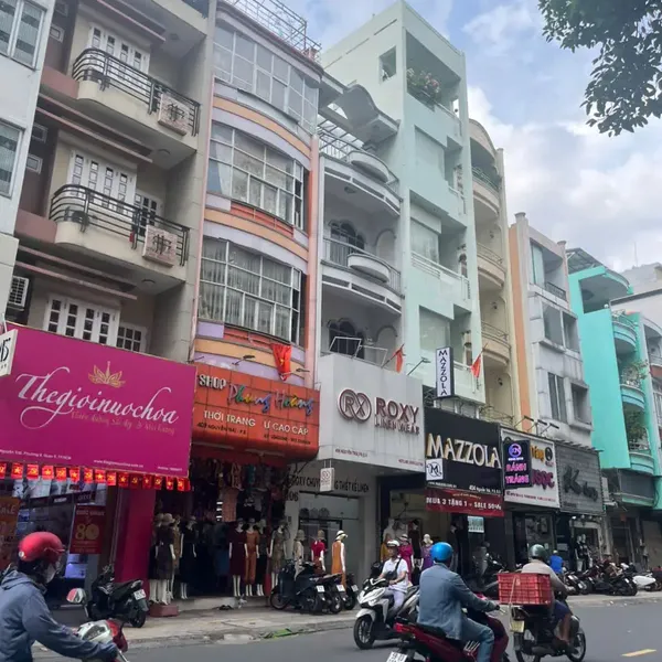 Bán Nhà 374 Nguyễn Trãi, Phường 8, Quận 5 - Kinh Đô Thời Trang TPHCM