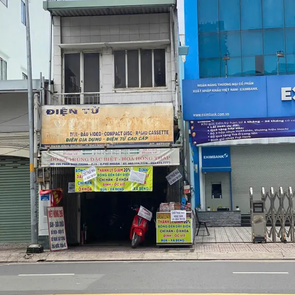 Bán Nhà Mặt Tiền Phan Đình Phùng, P.15, Quận Phú Nhuận – Vị Trí Trung Tâm