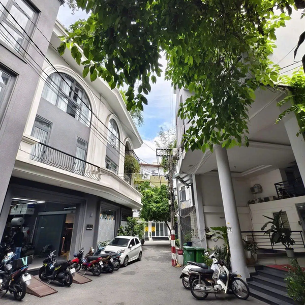 Bán Tòa Nhà 25/5 Hậu Giang, Phường 4, Quận Tân Bình, TP.HCM
