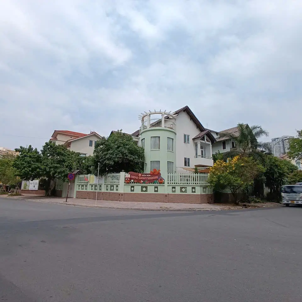 Bán Biệt Thự Góc số 1 Đường số 14 & Dương Văn An, Phường An Phú, Quận 2