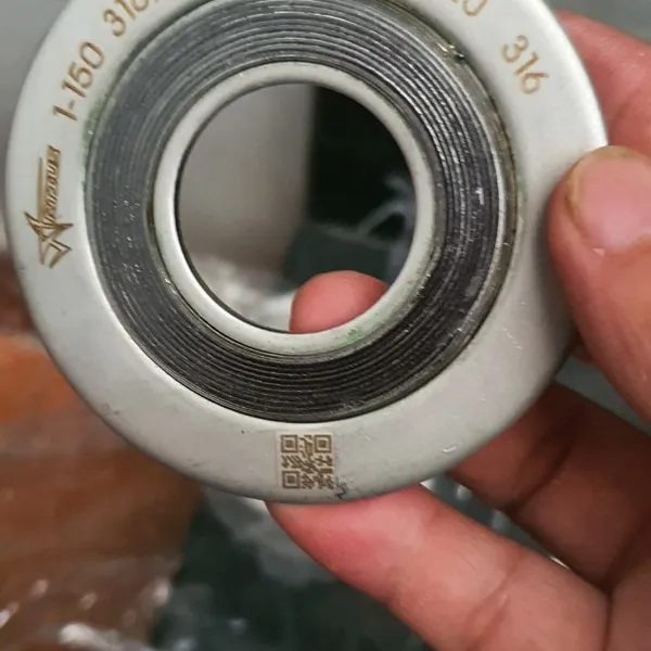 SPIRAL WOUND GASKET 300LB RF 4.5MM SS316