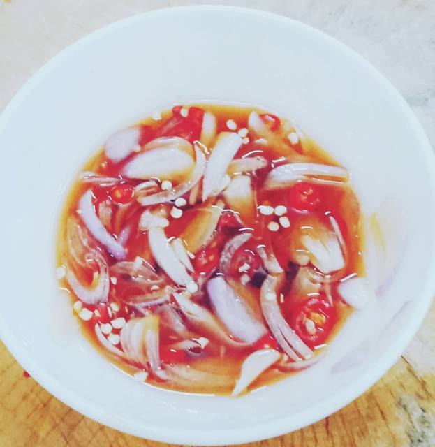 Làm nước mắm