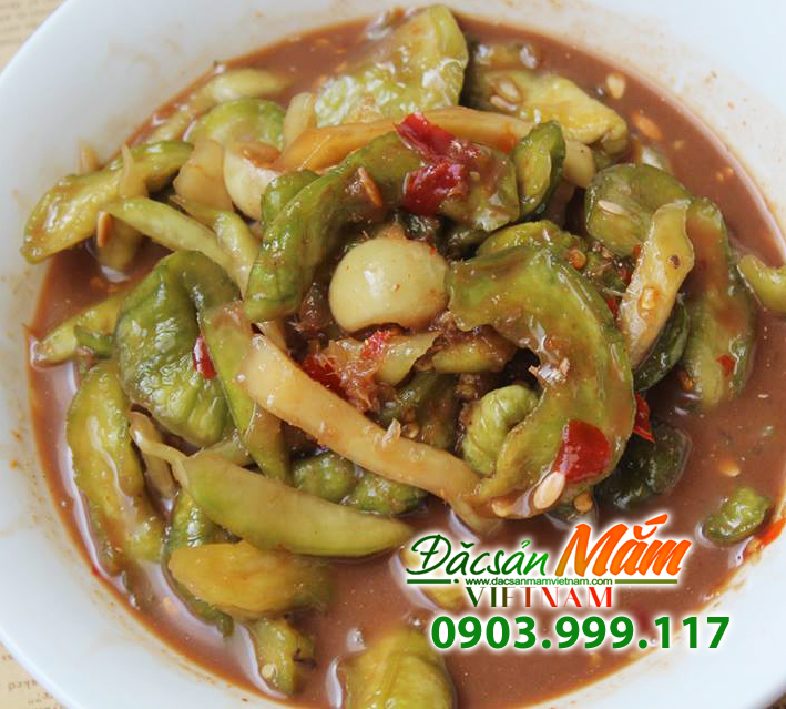 Mắm dưa Dì Cẩn