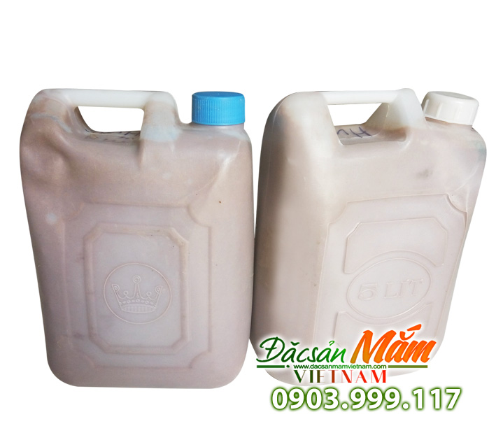 Ruốc nấu bún bò Huế