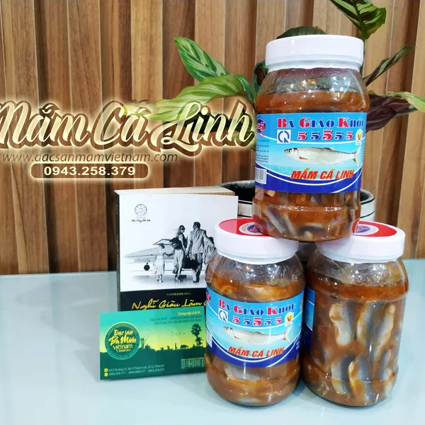Mắm cá linh Bà Giáo Khỏe