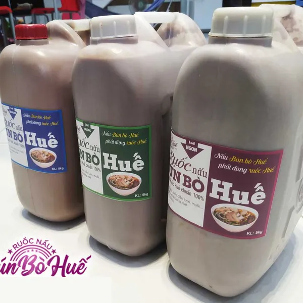 Mắm ruốc Bà Duệ - nấu bún bò Huế