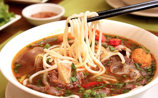 Ruốc nấu bún bò Huế để bán