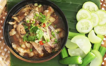 Hướng dẫn làm món mắm cá thu chưng tiêu xanh