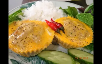 Thực hành mắm cá linh chưng thịt trứng