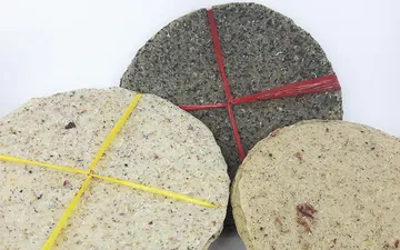Bánh tráng mè đen Bình Định mua ở đâu