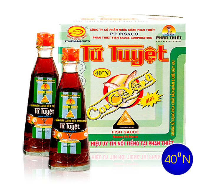 Nước mắm Tứ Tuyệt hiệu con cá vàng chai 330ml