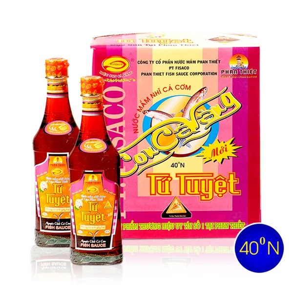Nước mắm tứ tuyệt hiệu con cá vàng  - Chai 490ml