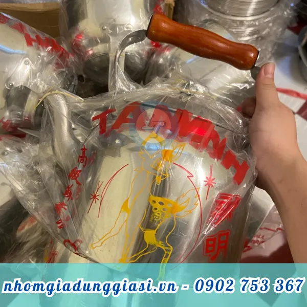 ẤM NHÔM ĐUN NƯỚC