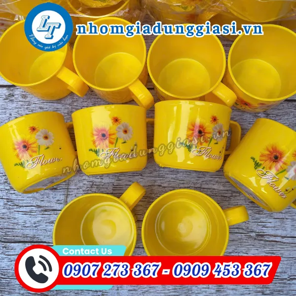 LY NHỰA BÔNG CÓ QUAI 