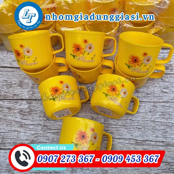 LY NHỰA BÔNG CÓ QUAI 