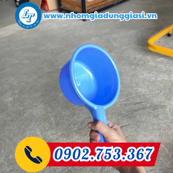 GÁO MÚC NƯỚC KHÔNG CÓ MỎ