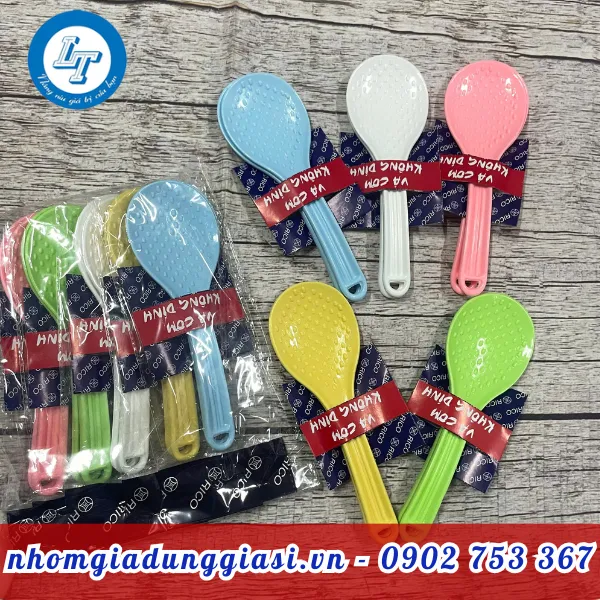 VÁ CƠM KHÔNG DÍNH