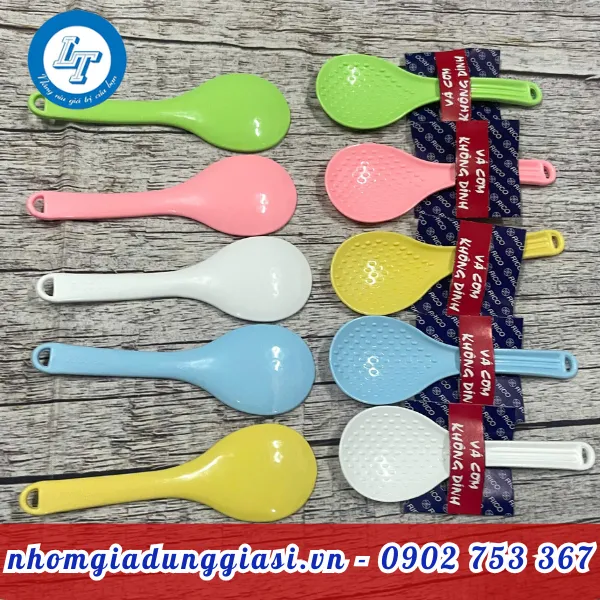 VÁ CƠM KHÔNG DÍNH