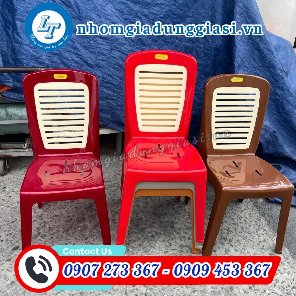 GHẾ NHỰA TỰA LƯNG SỌC NGANG