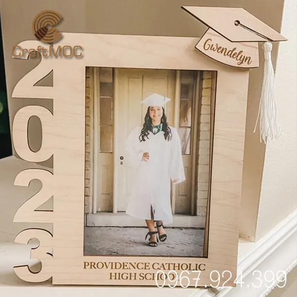 Khung Ảnh Gỗ Khắc Laser – Lưu Giữ Kỷ Niệm, Tỏa Sáng Cảm Xúc