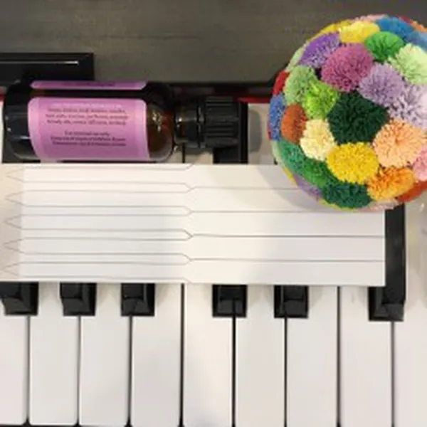 GIẤY THỬ MÙI NƯỚC HOA (TỆP 100 TỜ)