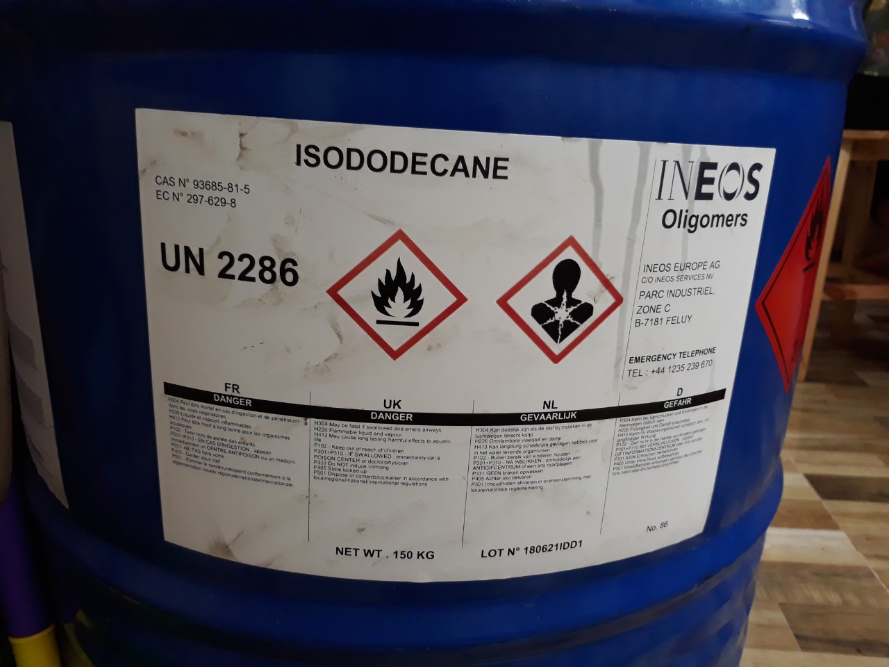 ISODODECANE