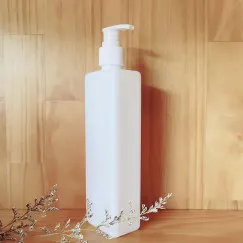 CHAI VÒI NHẤN TRẮNG 300 ML (VUÔNG DẸP - TRẮNG)