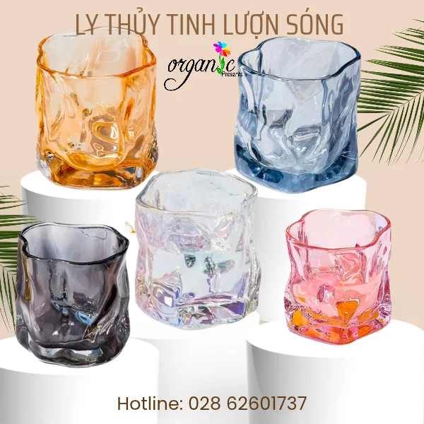 LY THỦY TINH ĐỰNG NẾN THƠM LƯỢN SÓNG CÁCH ĐIỆU 150ML