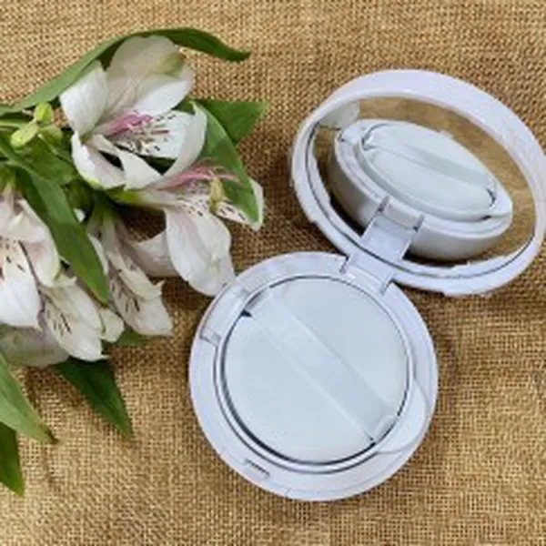 HỘP PHẤN NƯỚC (TRẮNG)