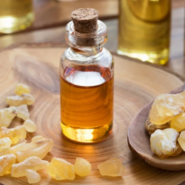 TINH DẦU NHŨ HƯƠNG (FRANKINCENSE)