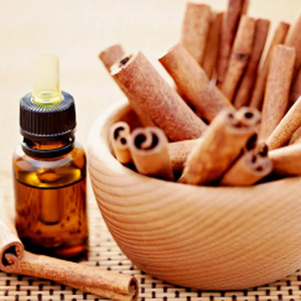 TINH DẦU VỎ QUẾ (CINNAMON)