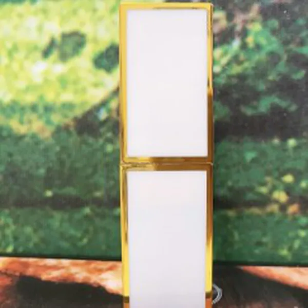 VỎ SON HANDMADE (VUÔNG SỌC VÀNG)
