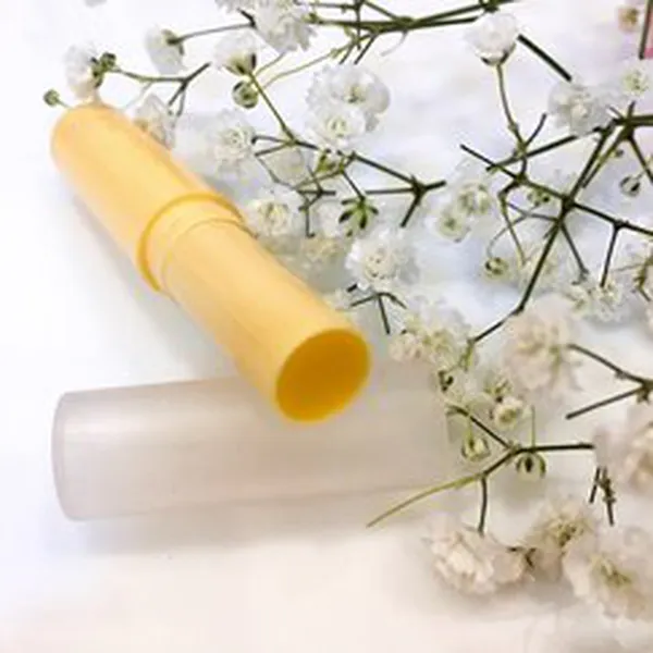 GIA CÔNG SON DƯỠNG MÔI DẦU GẤC (KHÔNG DÙNG KHUÔN)