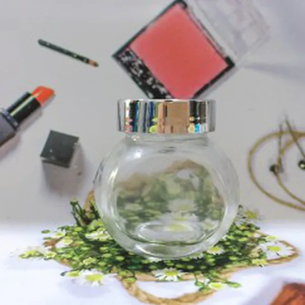 HŨ THỦY TINH NGHIÊNG 50G