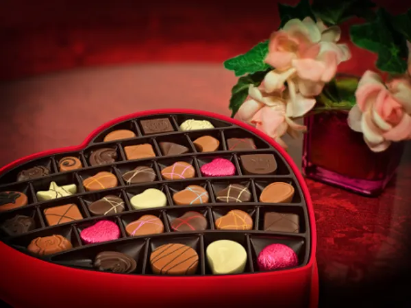 VALENTINE, QUÀ, HOA & SOCOLA ... BẠN NHẬN ĐƯỢC GÌ RỒI ?