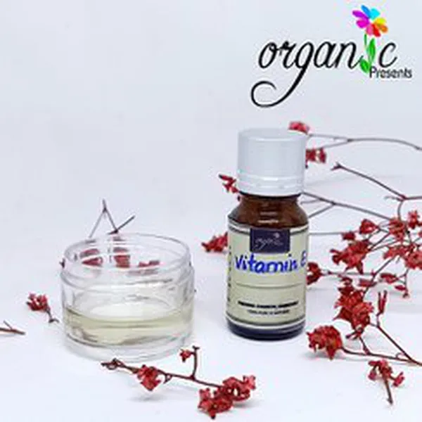 VITAMIN E (DL - ALPHA TOCOPHEROL)