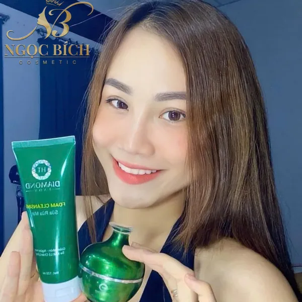 🌟 SỮA RỬA MẶT DIAMOND LADY – LÀM SẠCH SÂU, GIẢM NHỜN, SE KHÍT LỖ CHÂN LÔNG 🌟