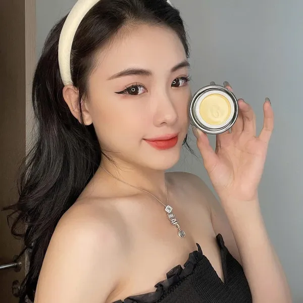 🔥 KEM FACE VIP 8IN1 DIAMOND LADY - CÔNG THỨC ĐỘT PHÁ GIÚP DA TRẮNG HỒNG, CĂNG MƯỚT ✨