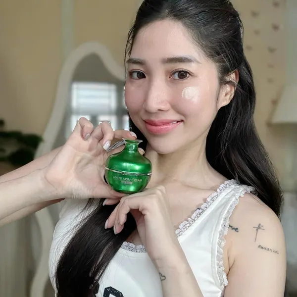 🔥 KEM FACE VIP 8IN1 DIAMOND LADY - CÔNG THỨC ĐỘT PHÁ GIÚP DA TRẮNG HỒNG, CĂNG MƯỚT ✨