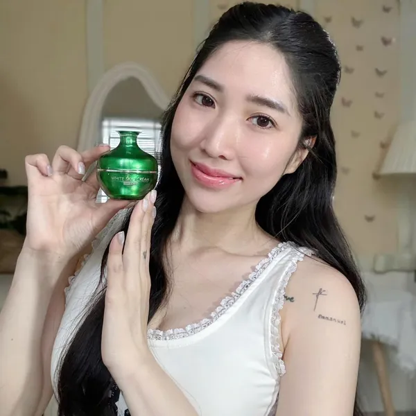 🔥 KEM FACE VIP 8IN1 DIAMOND LADY - CÔNG THỨC ĐỘT PHÁ GIÚP DA TRẮNG HỒNG, CĂNG MƯỚT ✨